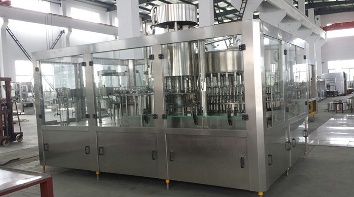 全自動礦泉水設(shè)備